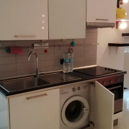 Apartment Monolocale Al Porto Antico Genua